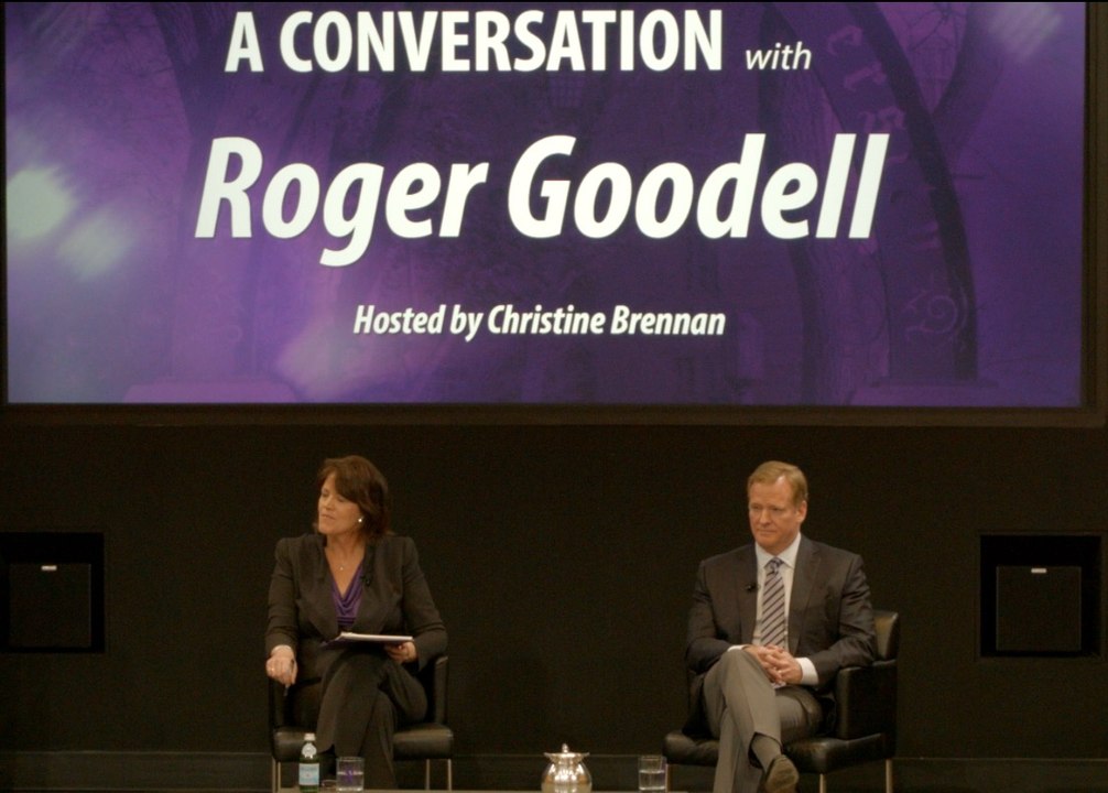 Roger Goodell tackles tough topics at Northwestern town hall