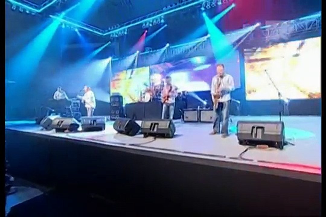 Level 42 - Lesson In Love - Java Jazz Festival 2007
