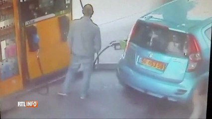 Il refuse de lui donner une cigarette, elle met le feu à sa voiture !