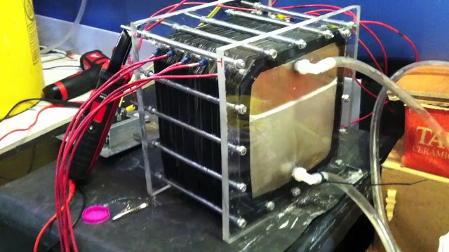 120v 4.5 LPM 60 plate hho ( hydrogen ) dry cell demonstration