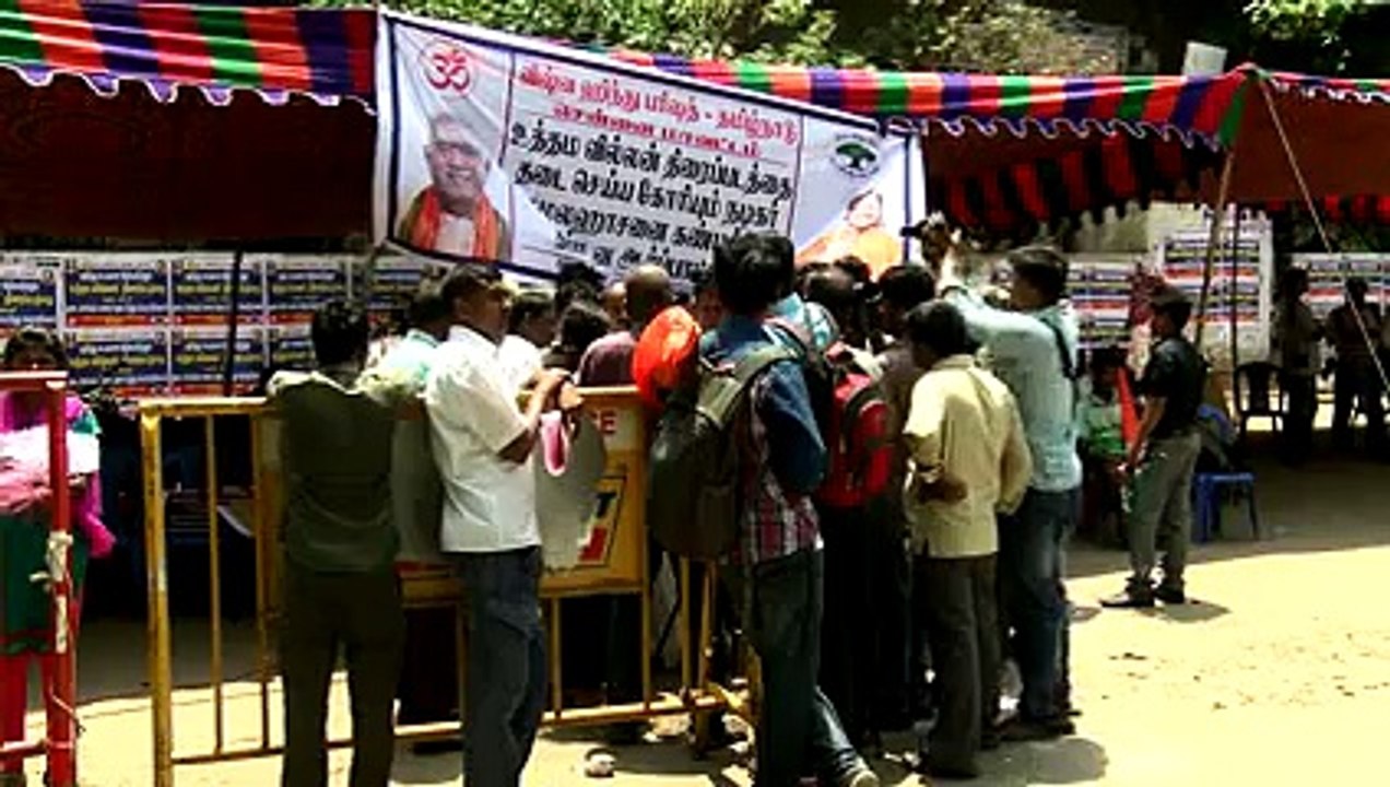 Hindu Group (VHP) - Protest Against Kamal Hassan's Movie Uttama Villain