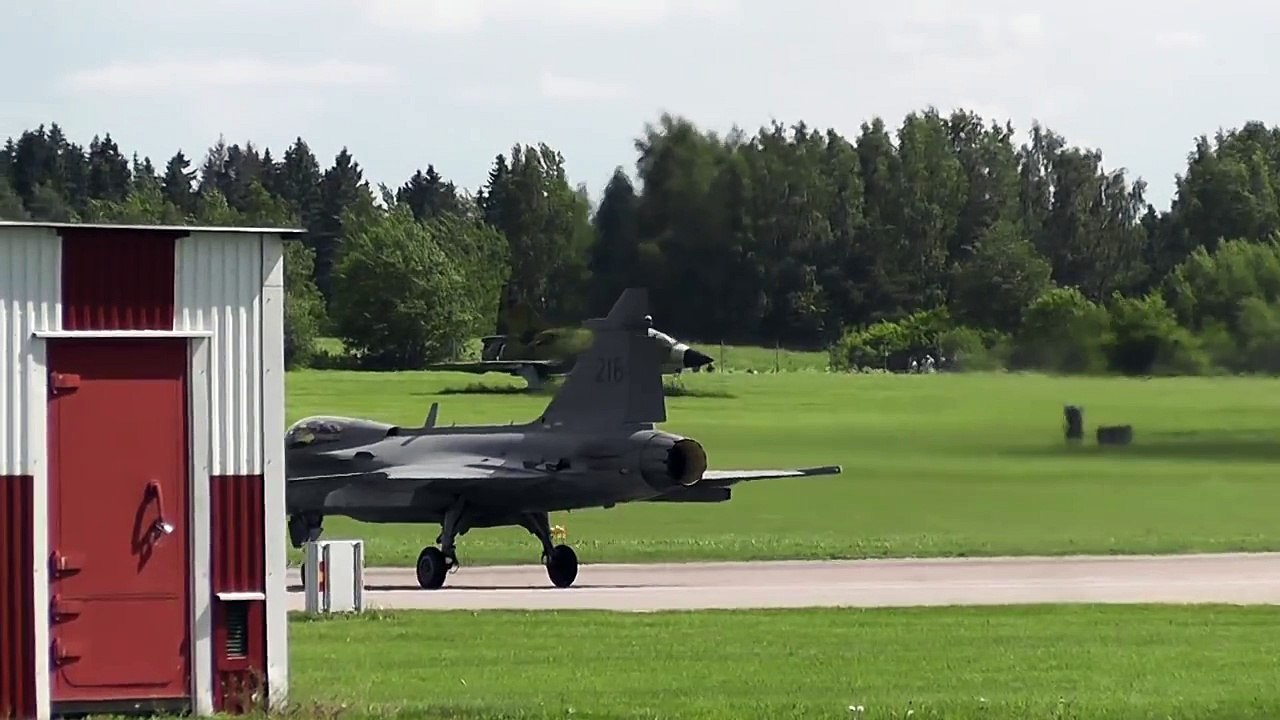 Jas 39 Gripen HD 1080p