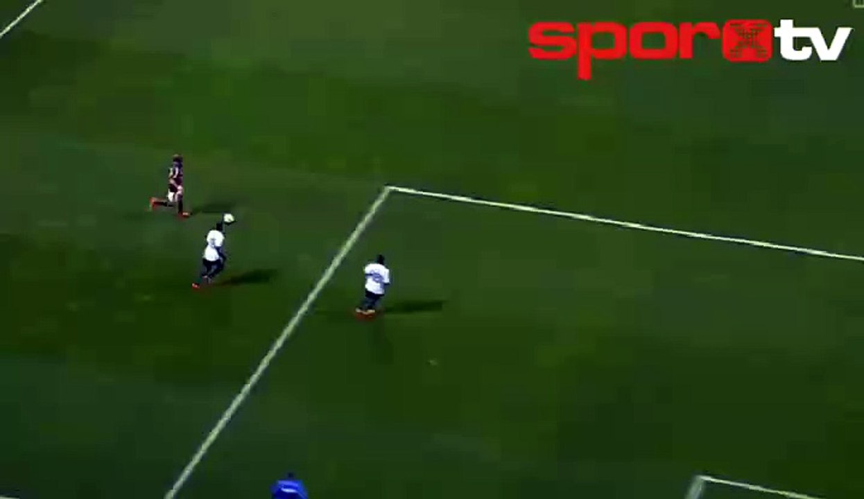 Mexes yıldırım gibi çarptı!
