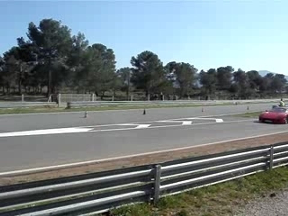 FERRARI F40 CIRCUIT DU LUC