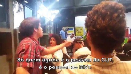 SENSACIONAL! Estudante desmascara palestrantes petistas na Puc
