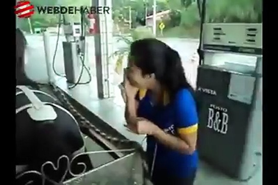 Horse fuel filling very funny