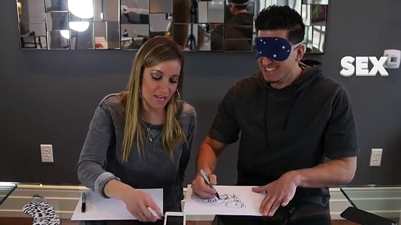 BLINDFOLDED DRAWING CHALLENGE