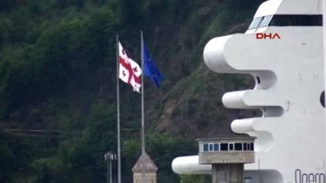 Artvin Türk Tır Şoförleri Gürcistan Polisinden Şikayetçi