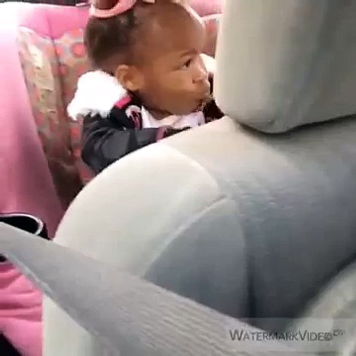 Baby dancing to Drake
