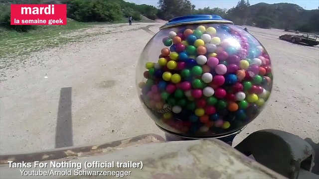 Le musée dédié aux selfies et Schwarzie pilote de tank - La semaine geek