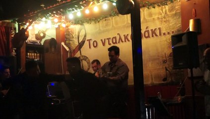 Μια βραδιά στο νταλκαδάκι... 25-04-2015 (video 5)