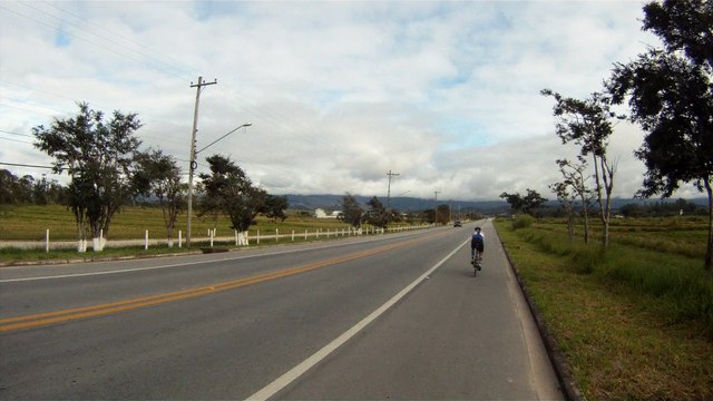 Rallye, Bike Speed versus Bike Triátlon, Pistas molhadas, secas, pedregosas, em obras, nas Pistas solares, neblina, com frio e calor, Taubaté a Tremembé, SP, Brasil, Equipe Sasselos Team, Marcelo Ambrogi, Taubaté, SP, (14)