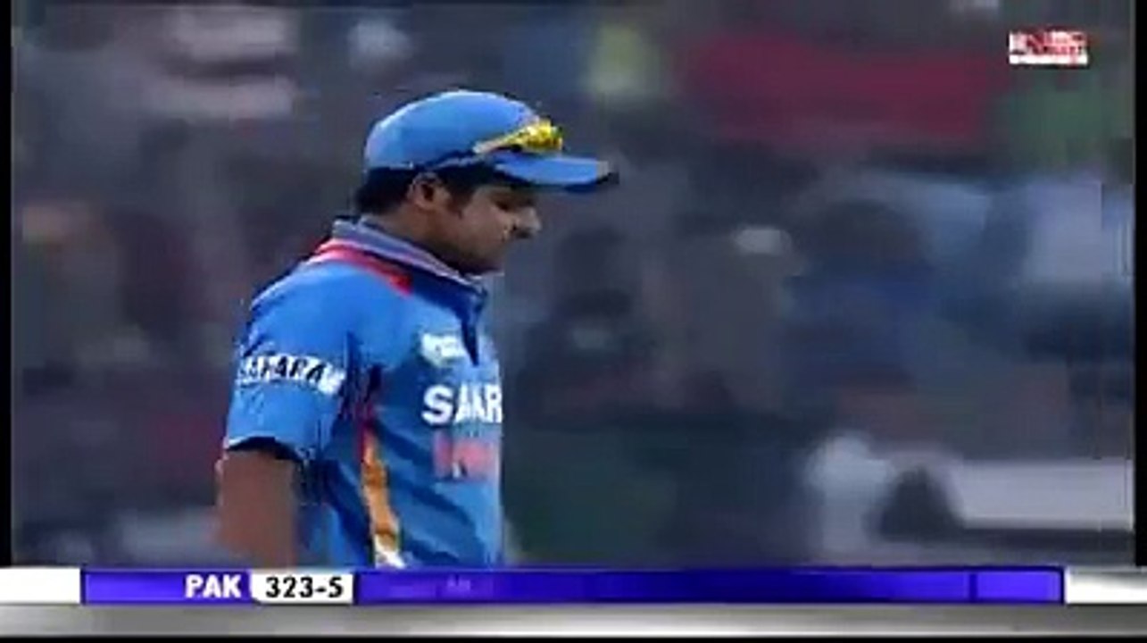 Best Catch Ever In History of Cricket