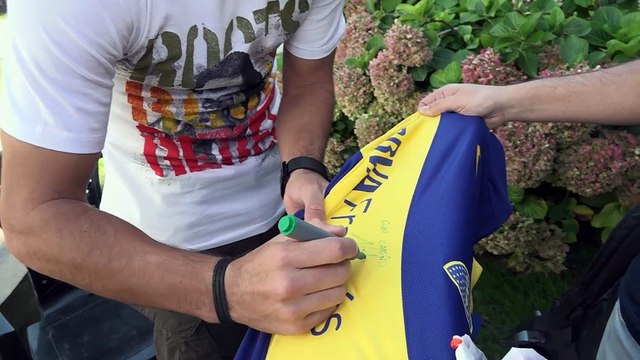 Uruguay look to cope without banned Suarez