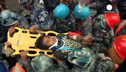 Pemba, rescapé du séisme : "soudain, j'ai vu la lumière, je croyais que c'était une hallucination"