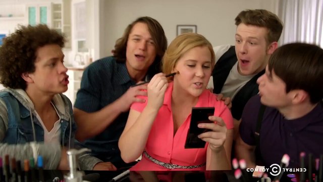 Amy Schumer's Hilarious You Don't Need Makeup Parody | What's Trending Now