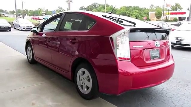 2011 Toyota Prius Hybrid Start Up, Engine, and In Depth Tour