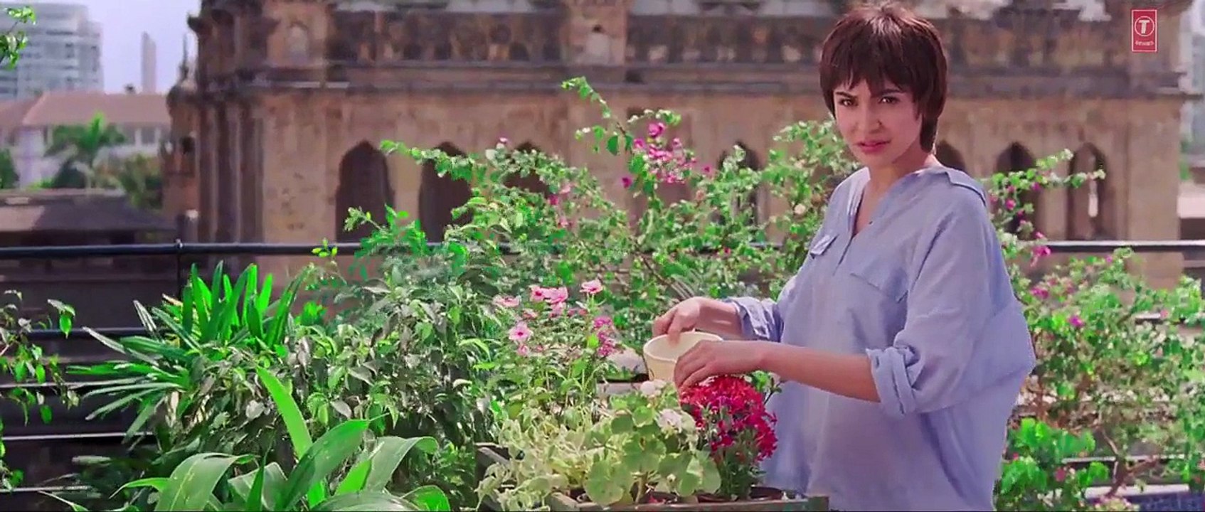 Love is a Waste of Time FULL VIDEO SONG _ PK _ Aamir Khan _ Anushka Sharma