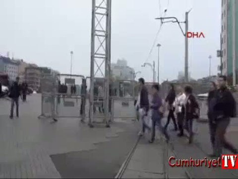 İstiklal Caddesi'nde yoğun polis önlemi