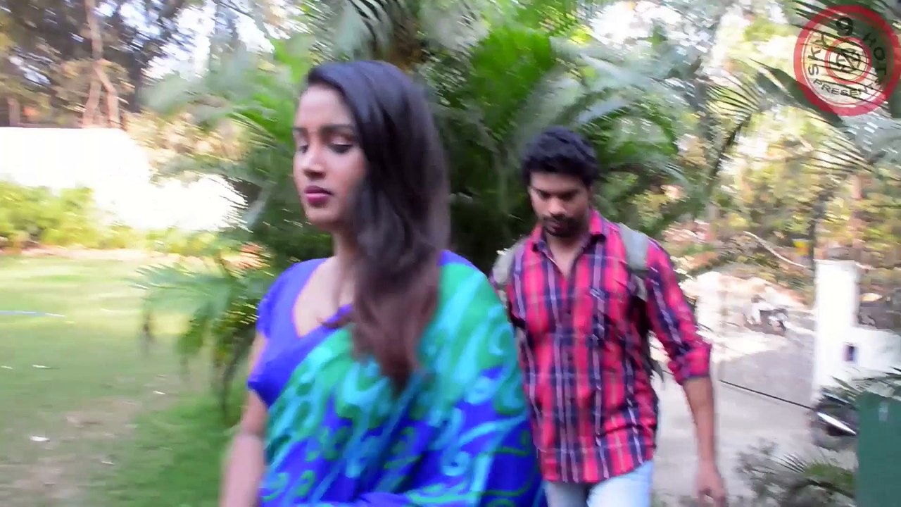 indian house wife aunty trying seduce a guy come for rent - hot masala scenes