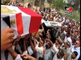 هتافات تطالب بالقصاص من الإخوان في جنازة شهداء حادث جامعة الأزهر