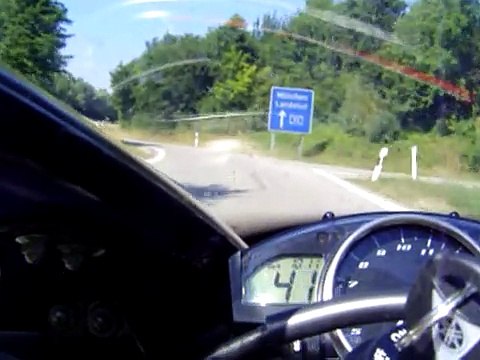 Yamaha R1 RN12 on german Autobahn (going to 300km/h), KR