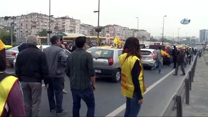 Yol kesip eylem yaptılar