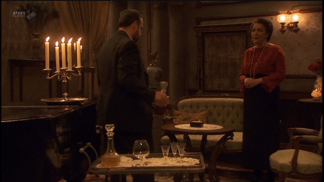 Raimundo promete a Francisca que no la dejará (Cap. 1060)