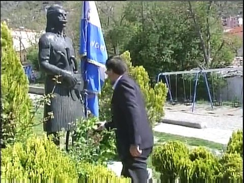 Λίγοι για τη Εργατική Πρωτομαγιά στο Καρπενήσι