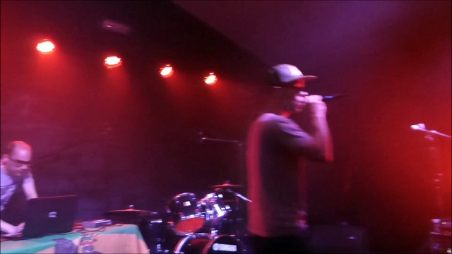 Mc Sanka backé par Doctor Bud à l'électrode - prise de conscience (live)