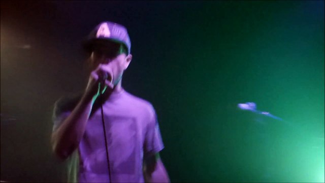 Mc Sanka backé par Doctor Bud à l'électrode - Planteur de Sinsemilia (Shanty Town Riddim)