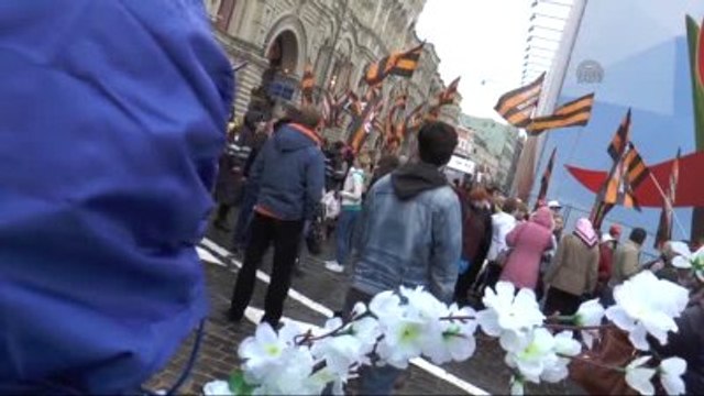 Kızıl Meydan'da 1 Mayıs Kutlamaları