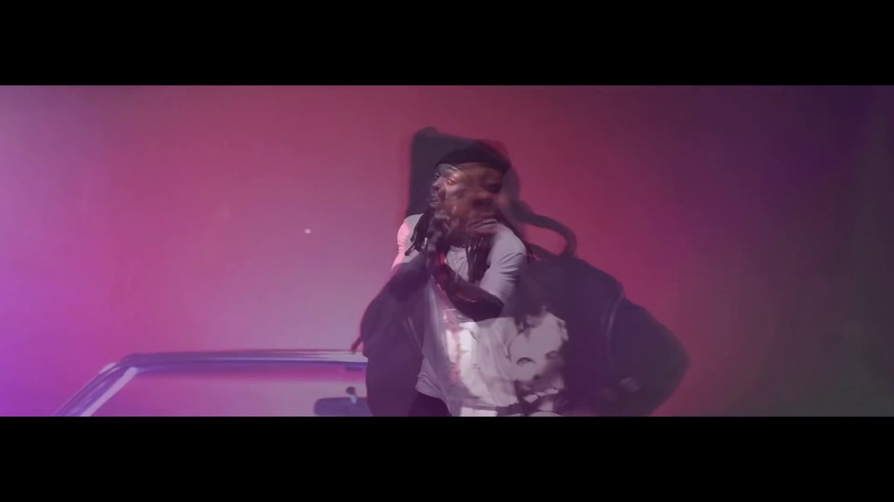 Lil Wayne - Hollyweezy (Official Music Video) - HD