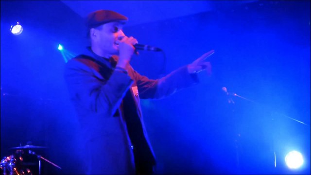 Metod Mc backé par Doctor bud à l'électrode - Champion DJ / Cette taff est bonne (live)