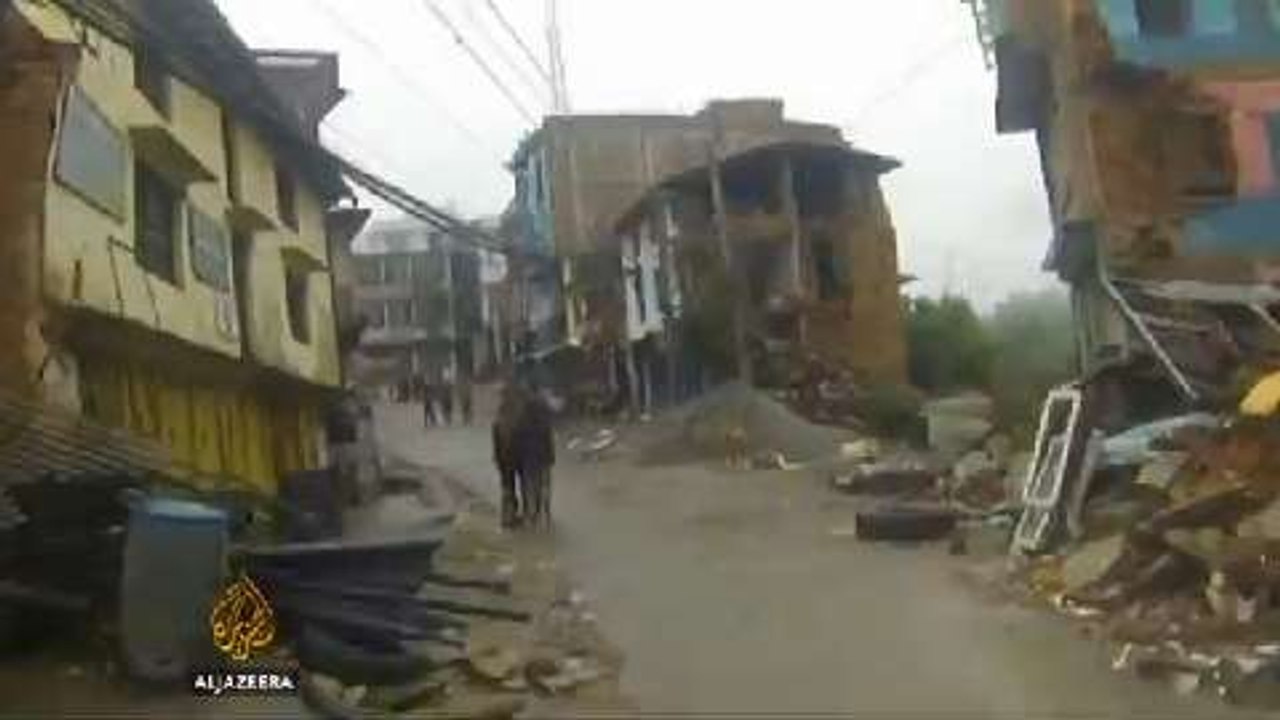 Misery along quake-hit roads in Nepal's rural provinces