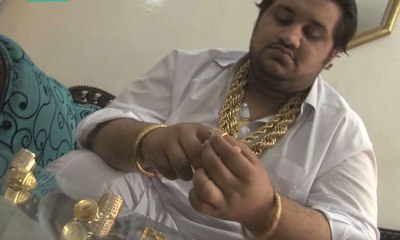 Man wearing 250 tola Gold in Peshawar