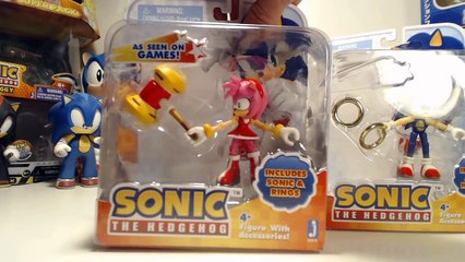 Figure Reviews: Amy with Hammer and Sonic with Rings -- Jazwares
