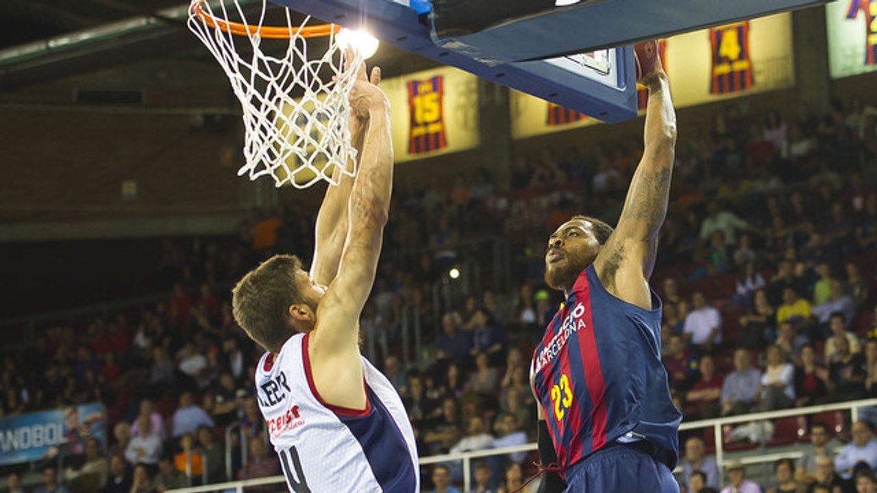 FC Barcelona 79–57 Rio Natura Monbus  (Liga Endesa 2014/15)