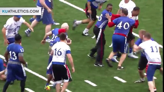 89-year-old, Bryan Sperry, who played for The University of Kansas shortly after World War II, scores an INSPIRING touchdown at the ALUMNI flag-football game!