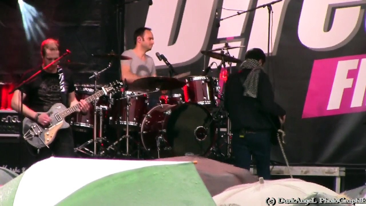 Mission Control [David Halliday] - 30 avril 2015 place de la République Metz (57)_HD 720p