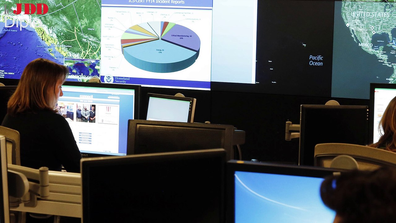 Le Grand angle diplo : je t’espionne, tu m’espionnes, nous sommes amis