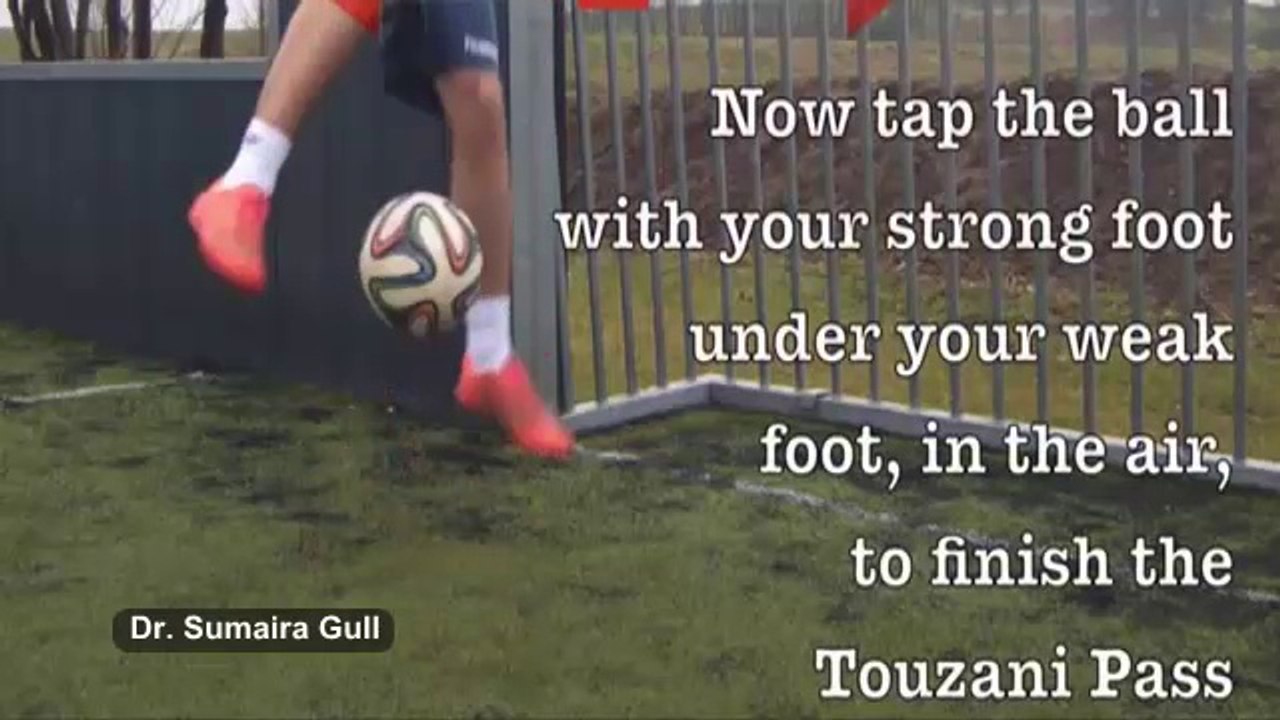 Crazy Football Soccer Pass Skill