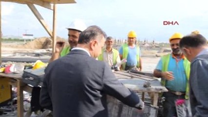 Kazan - Belediye Başkanı İnşaat İşçilerini Ziyaret Etti