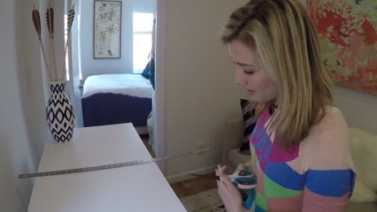 Life hack: Turn an old t-shirt into a beach bag!