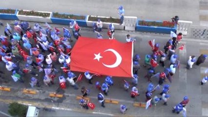 Mersin'de Gergin 1 Mayıs