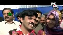 TEZABI TOTAY Punjabi Totay Family At Railway Station Funny Punjabi Dubbing Latest