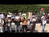سلسلة بشرية لجبهة طريق الثورة تطالب بالإفراج عن المعتقلين