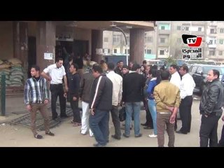 آثار اشتباكات بين الجيش والشرطة في محيط قسم إمبابة