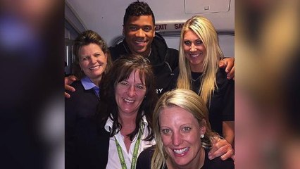 Russell Wilson upgrades soldier to first class on Seattle flight