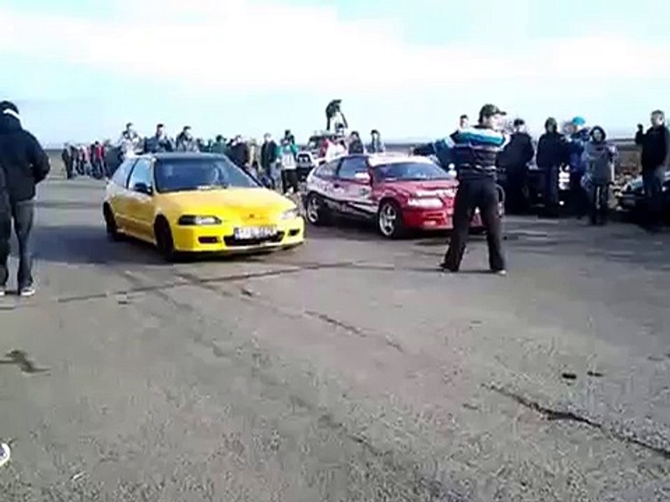Honda Civic 1.6 VTEC vs. Honda CRX